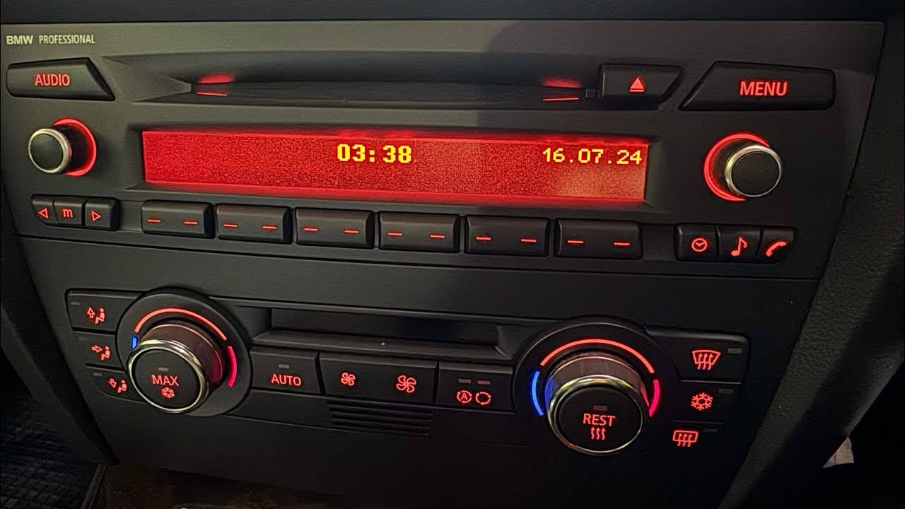 BMW 3 Series Clock Setting. How to set the time and date in the dashboard and radio