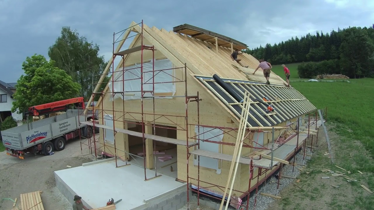 Thoma Holz100 Fertighaus Montage