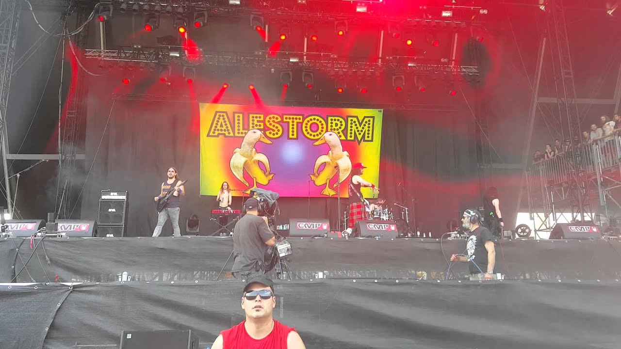 Alestorm Live @ Summerbreeze 2015