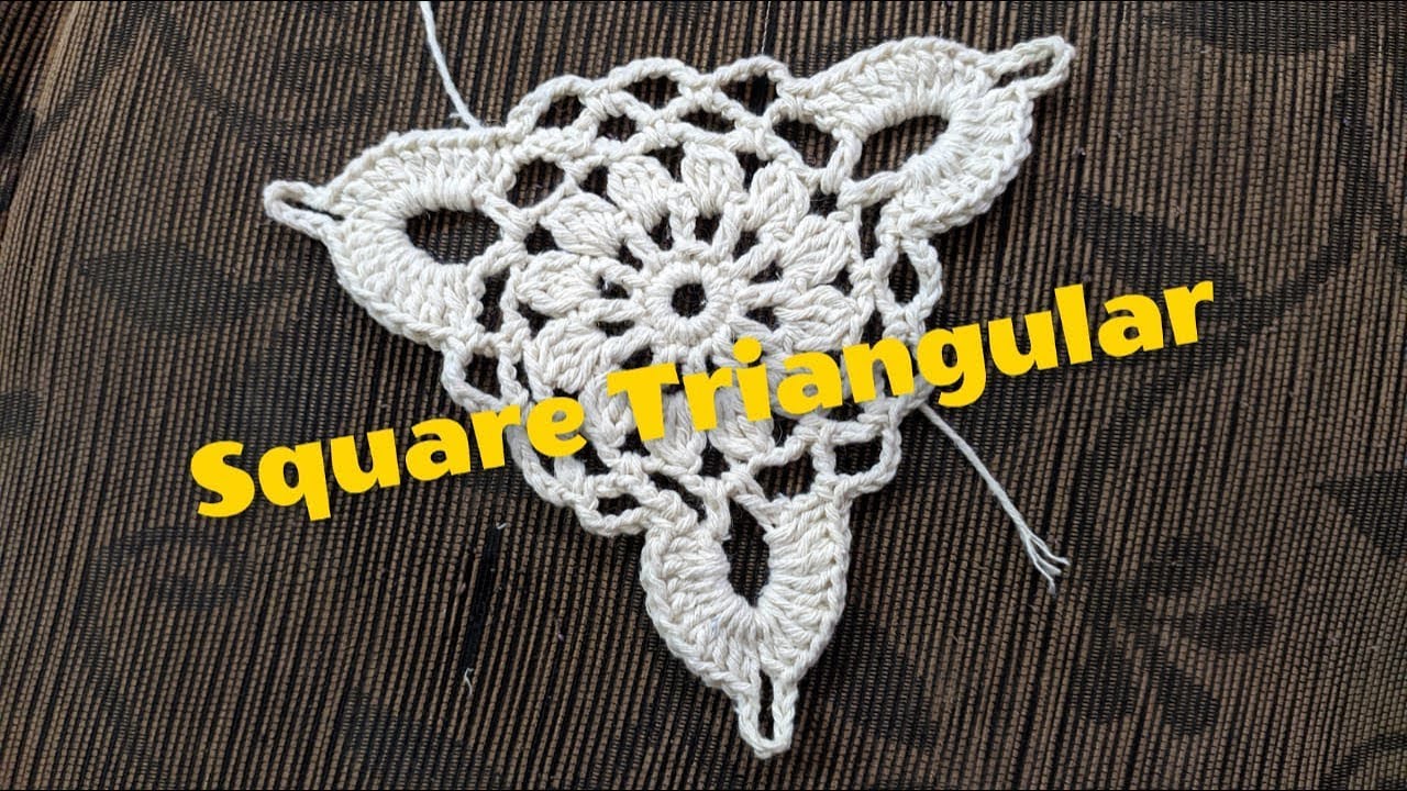 Square Triangular. (PAP)