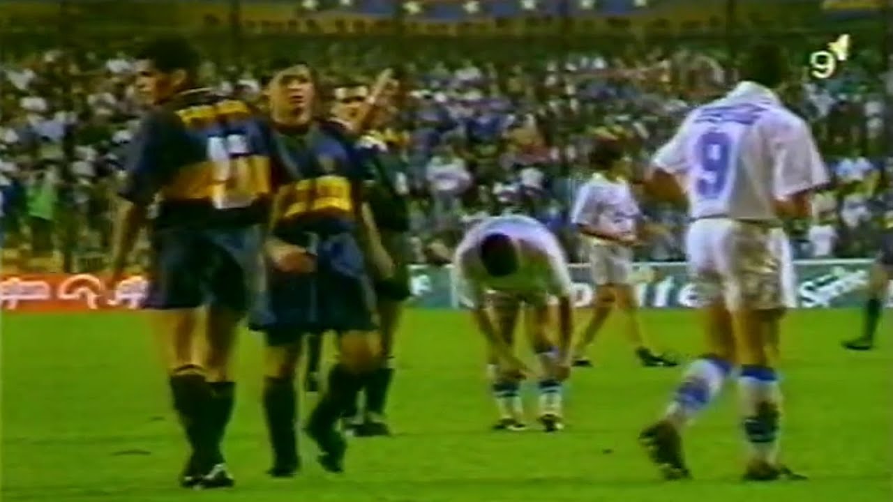 A única vez em que Ronaldo Fenômeno jogou em La Bombonera