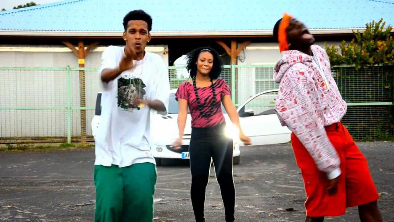 Piafo - Mozaïk Ka Ba - 2012 [Dj X Version]  CLIP - OFFICIEL (Alone_Studio)