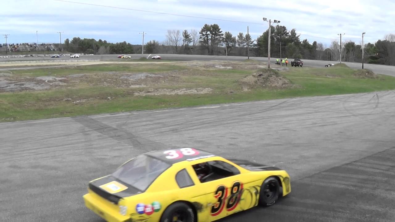 Wiscasset Speedway 4 Cylinder Pro-Stock Spotlight Heat 1 Part 1 4.23.16