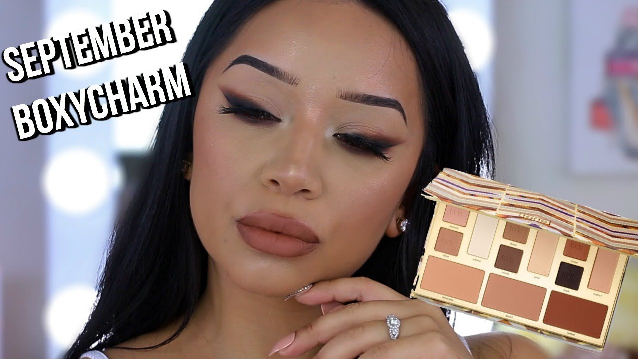 MAKEUP MONDAY | SEPTEMBER 2019 BOXYCHARM TRY ON | EASY SMOKED OUT WINGED LINER  ohmglashes