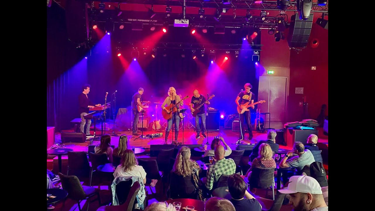 The Bonnie Raitt Tribute Band live in De Vorstin, Hilversum