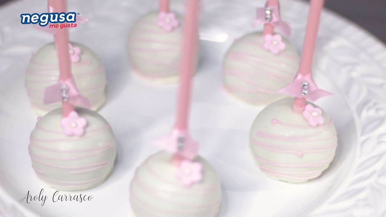 Cake pops con cobertura blanca - Aroly Carrasco