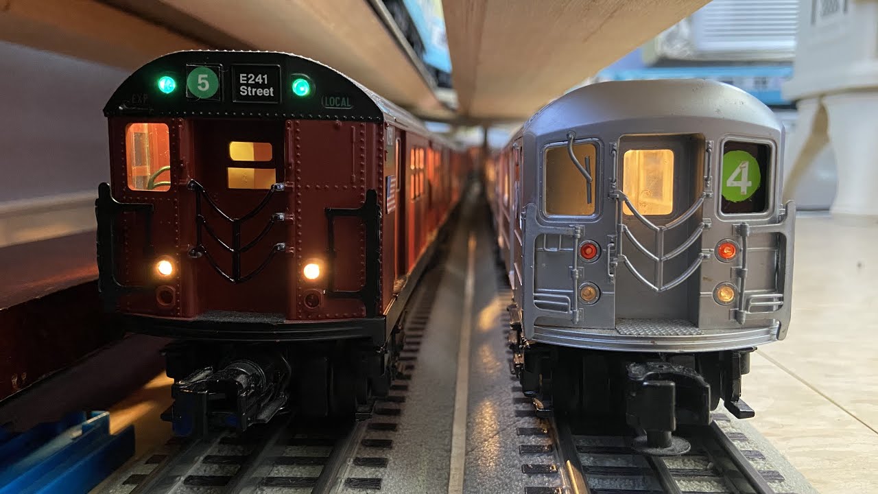 MTH Subway: MTA 5-Car R62 (4) Express Train and 4-Car Redbird R21 (5) Express Train Action