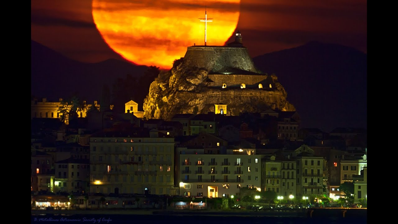 Corfu Nightscapes - A Company of Stars, 4Κ-Timelapse,  Music: John Miliadis
