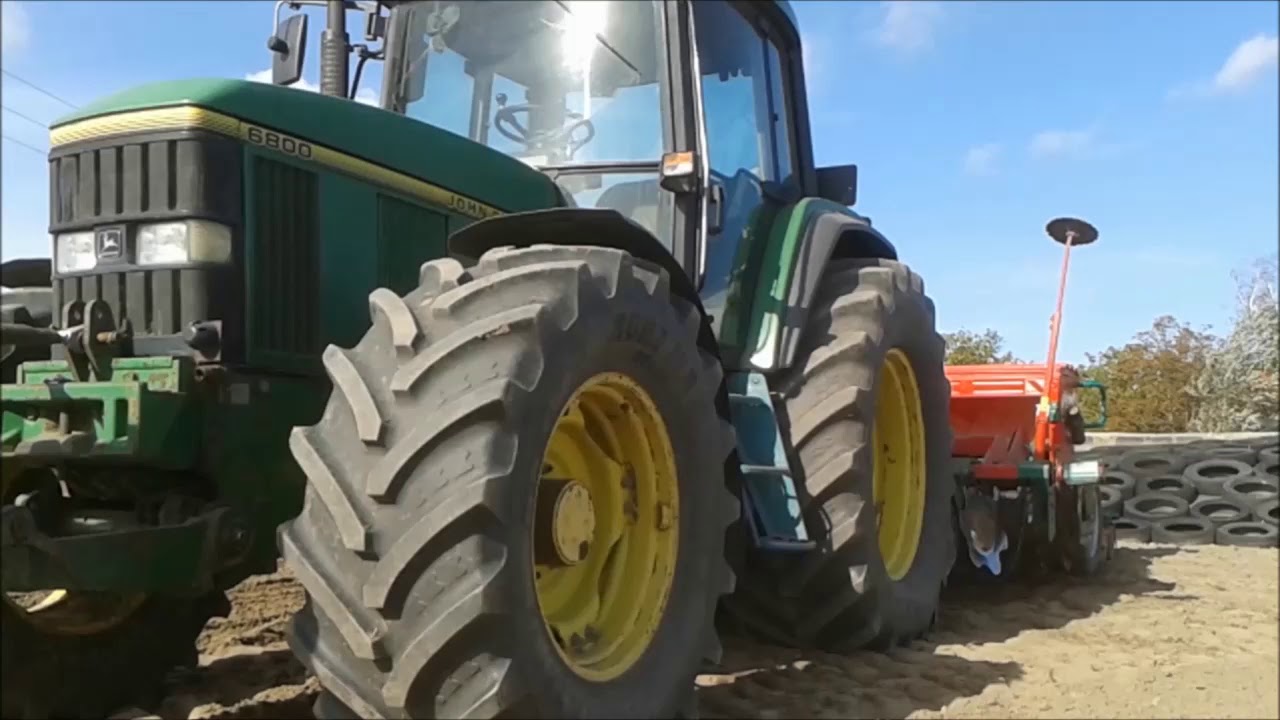 Siew zboża 2019 John Deere 6800 i agro masz SR–300