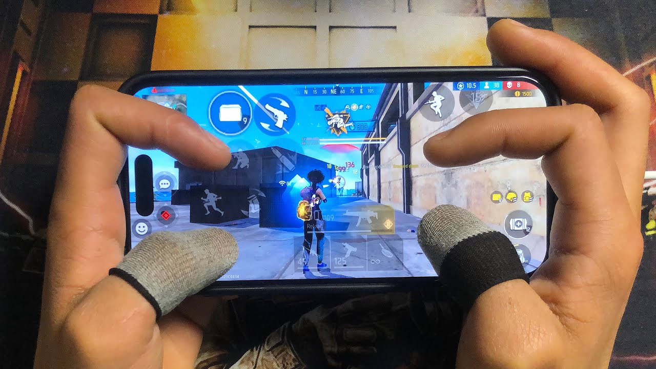 25 Kills 💀 Solo VS Squad | Free Fire Best 4-Finger HandCam