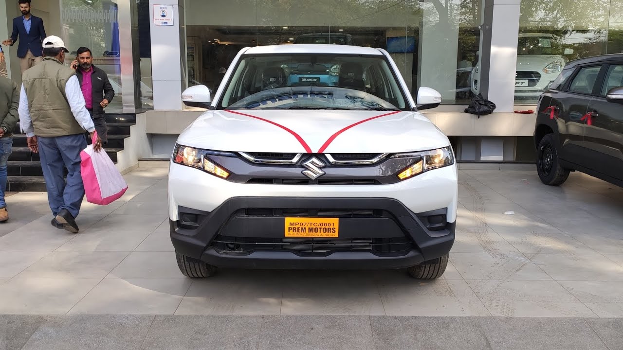 2023 Base Model Maruti Brezza Lxi - ₹8.19 Lakh | full Review