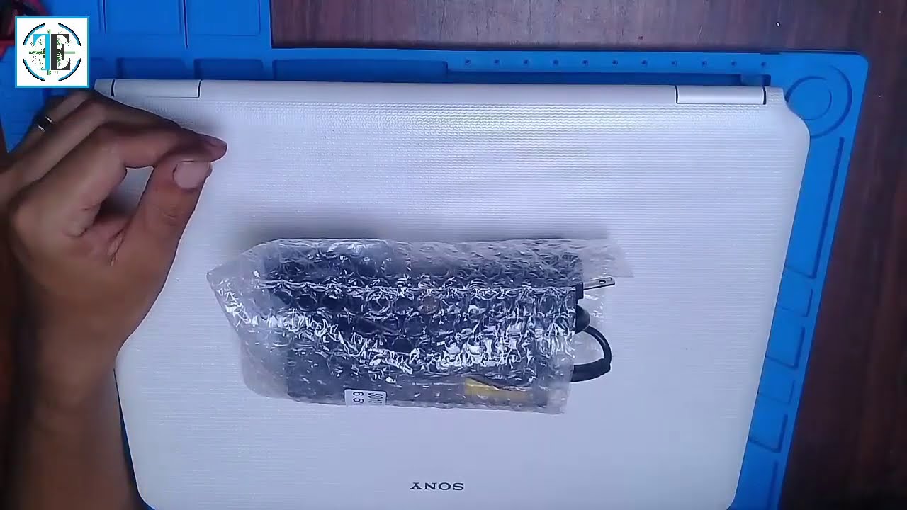 LAPTOP SONY, PLACA BUENA+CARGADOR NUEVO=LAPTOP NO ENCIENDE, NO HACE ABSOLUTAMENTE NADA
