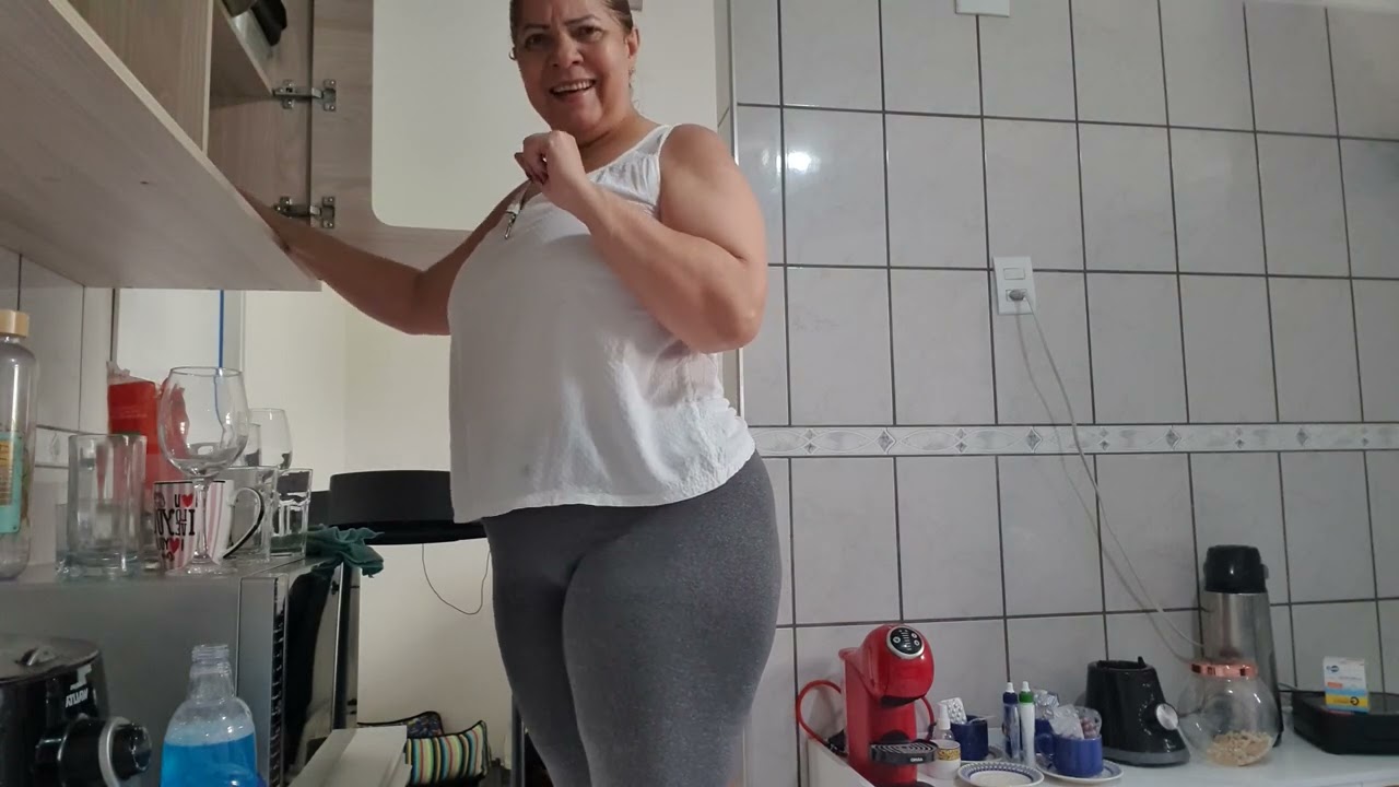 LIMPANDO E ORGANIZANDO MEUS ARMÁRIOS, ESTAVA UMA BAGUNÇA