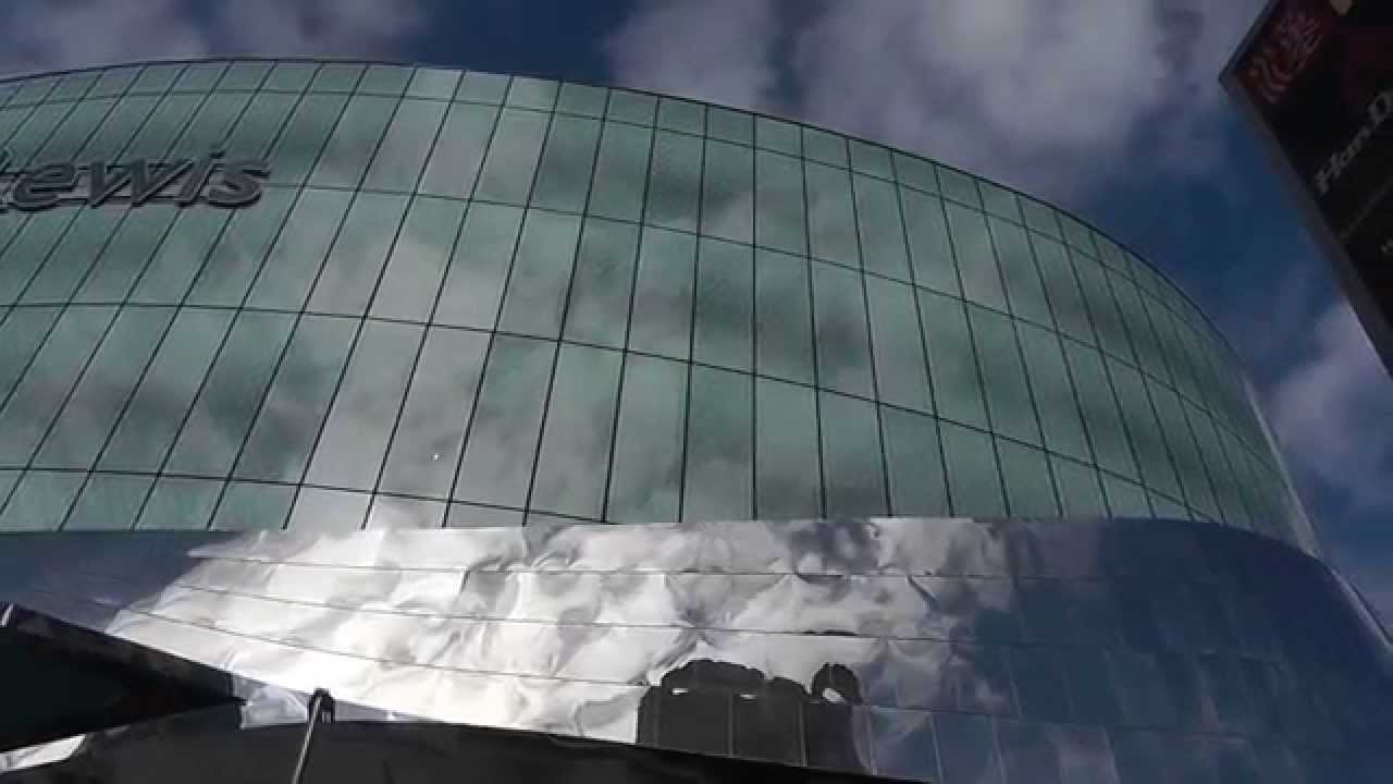 B'ham Grand Central New Street Station shops open 24/09/2015