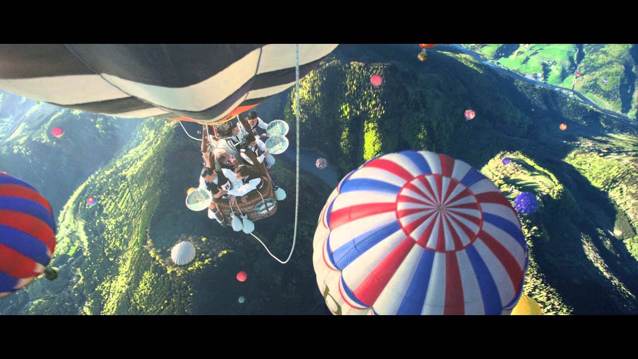 PERRIER - Making Of Hot Air Balloons (TVC)