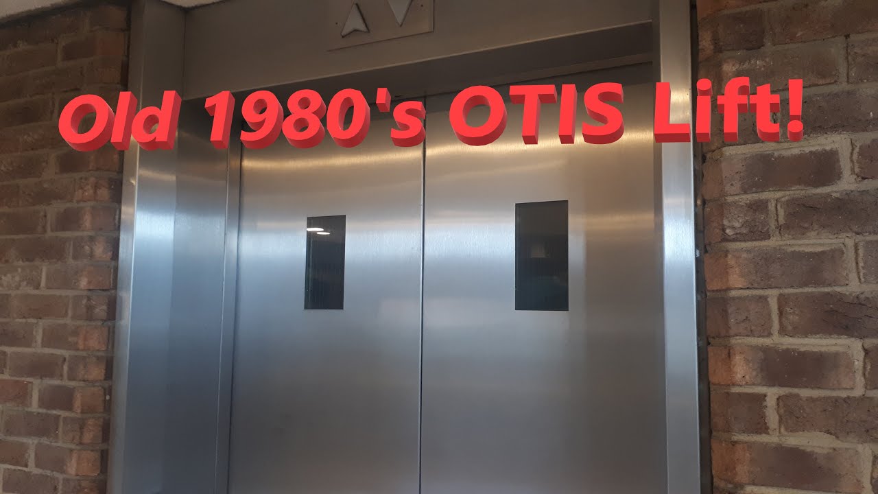 Old 1980's OTIS lifts