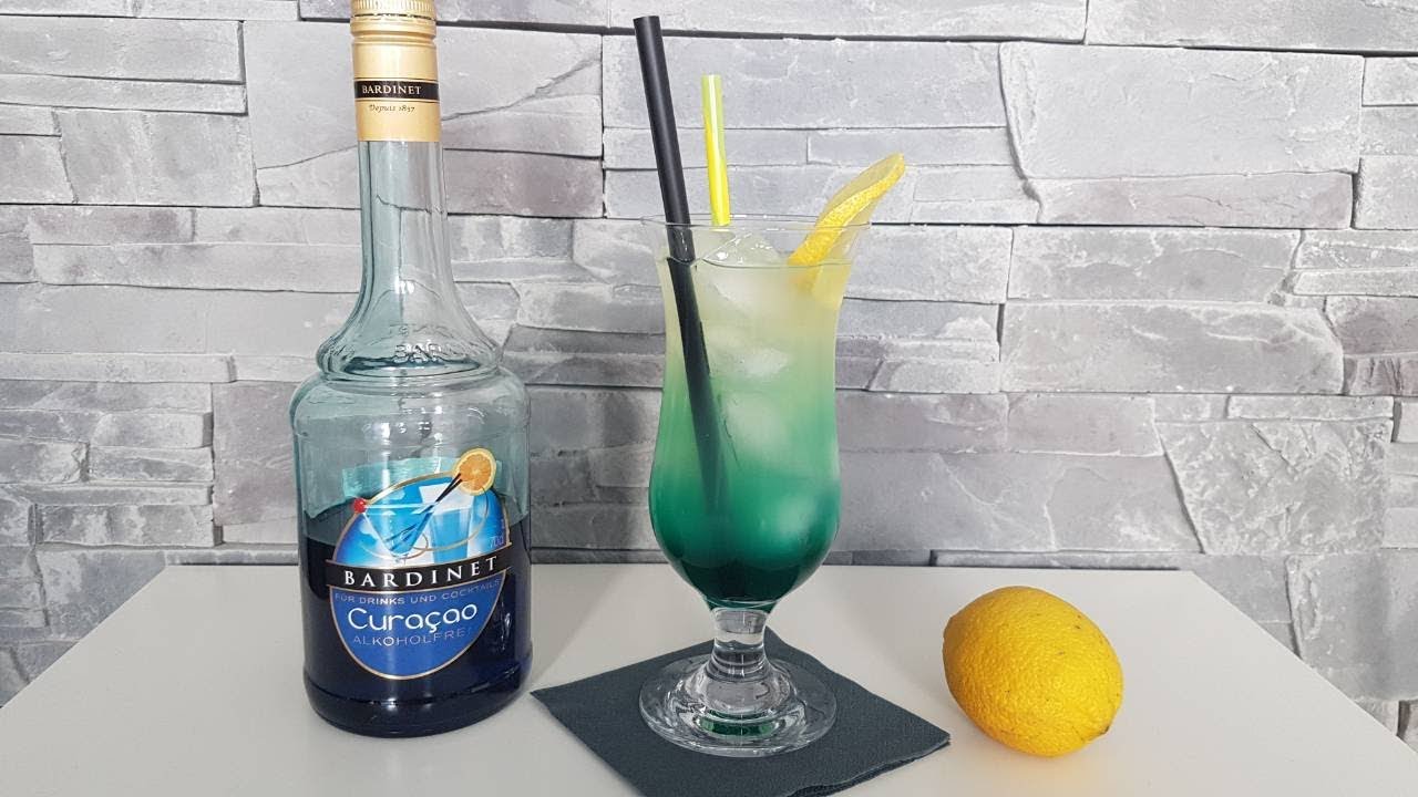 Blue Lemon Cocktail - alkoholfreier Cocktail mit Blue Curacao
