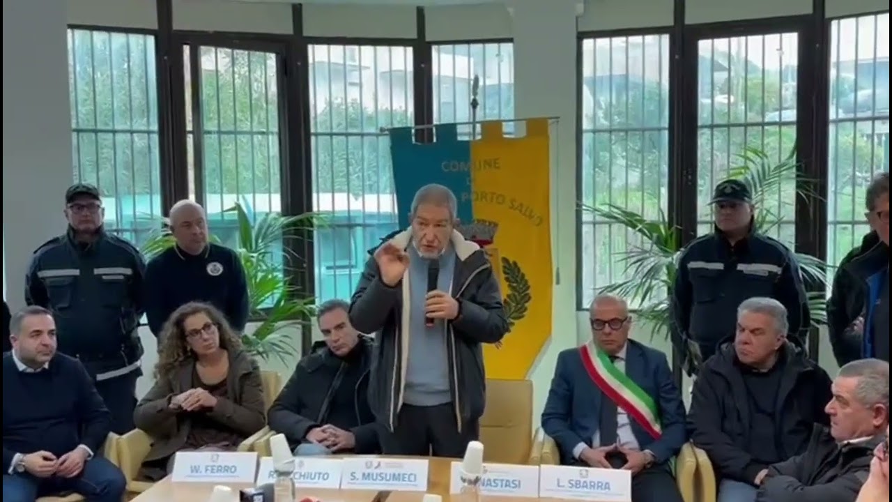 Maltempo in Calabria, intervento del ministro Nello Musumeci dopo il ciclone Harry