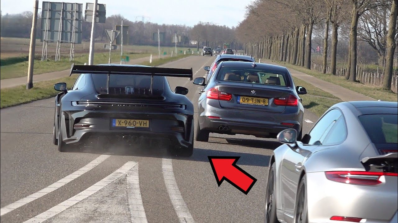 Supercars FLATOUT On The Street - 992 GT3 RS, Revuelto, Gintani SVJ, F12 N-Largo S, 296 GTB, R8 V10