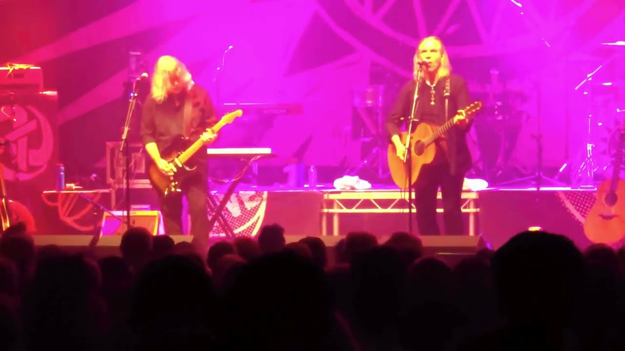 Justin Sullivan & Dean White (New Model Army) - Notice Me - Newcastle City Hall - 13/04/25 4K