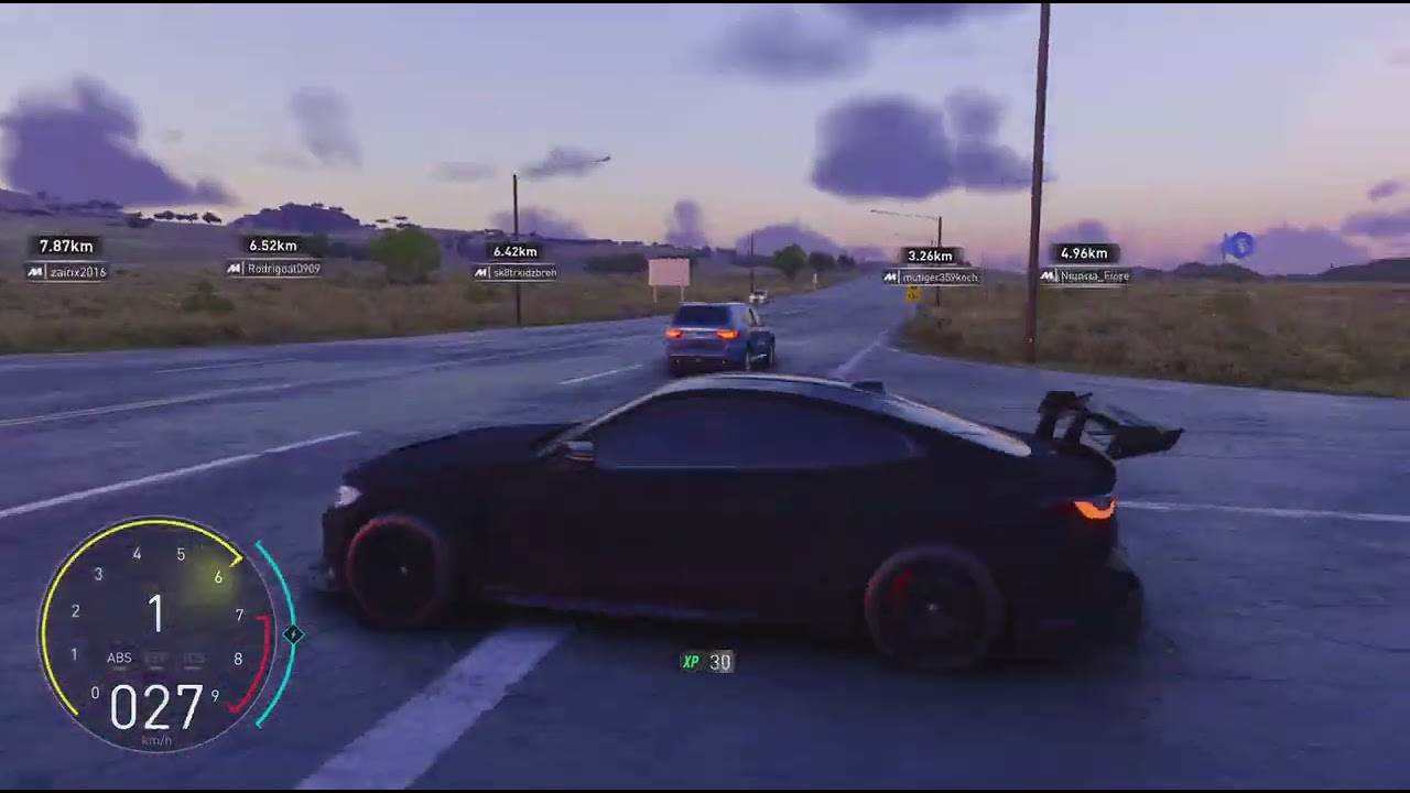Bmw por la noche