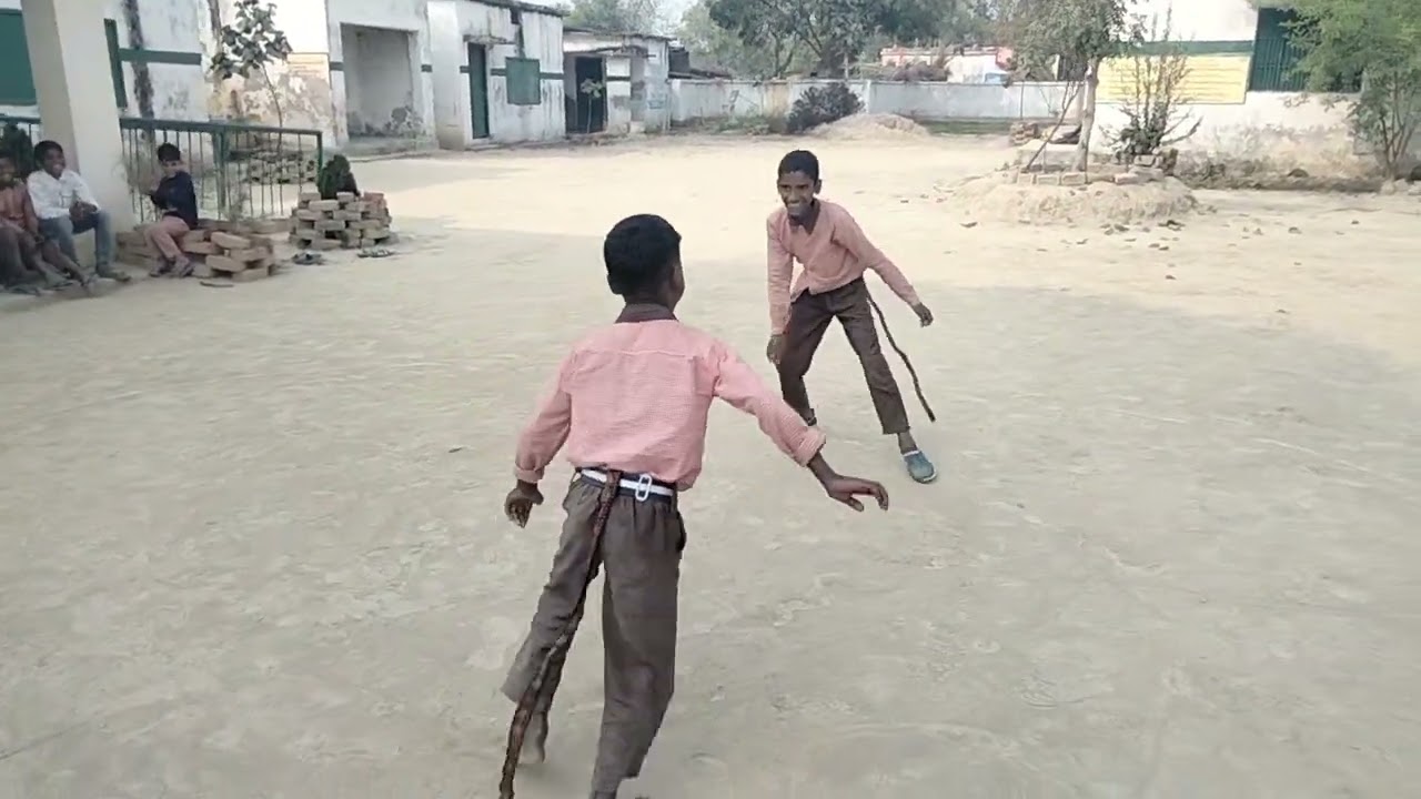 गतिविधि🐒पूंछ पकड़।🐒