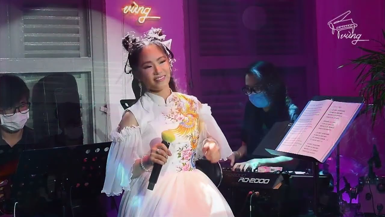 LƯƠNG BÍCH HỮU - CHIA ĐÔI CƠN MƠ (Live) | Minishow Vừng 3/4/2022