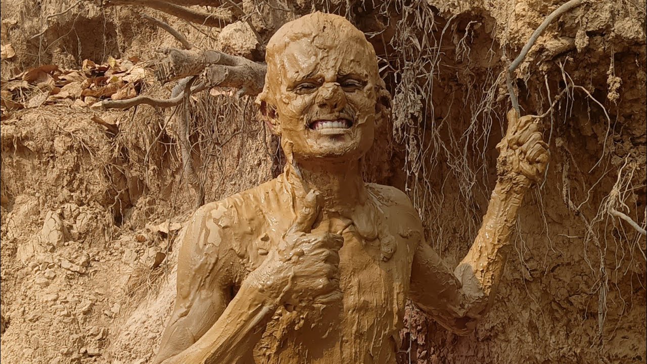 doing mud bath in the house ! #mudbath #bhandari g vlogs #nepalipan #nepalivlog