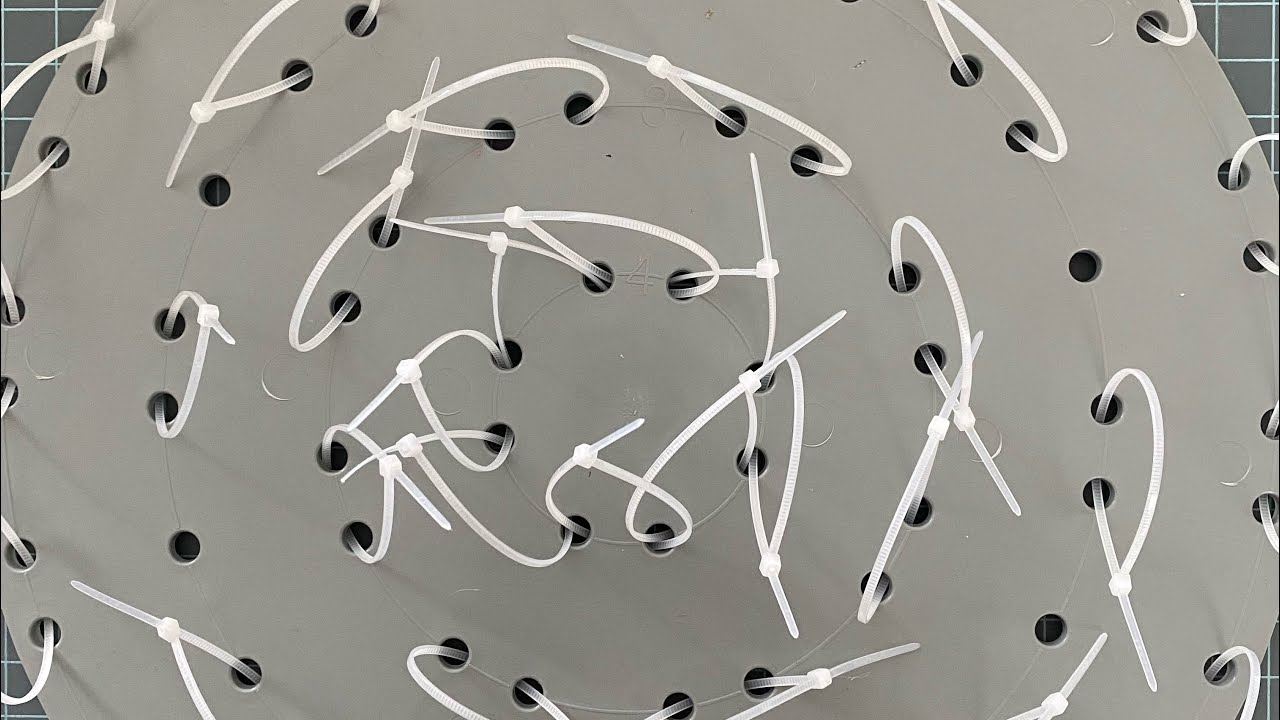 How to QUICKLY Load Zip Ties on a Unique in the Creek Wreath Board - Carrie's Wreath Creations