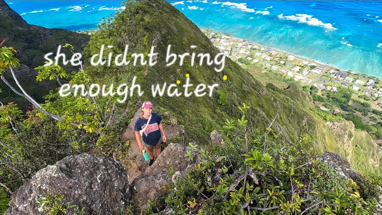 JUST 2 GIRLS HIKING UP ANOTHER MOUNTAIN IN HAWAII vlog