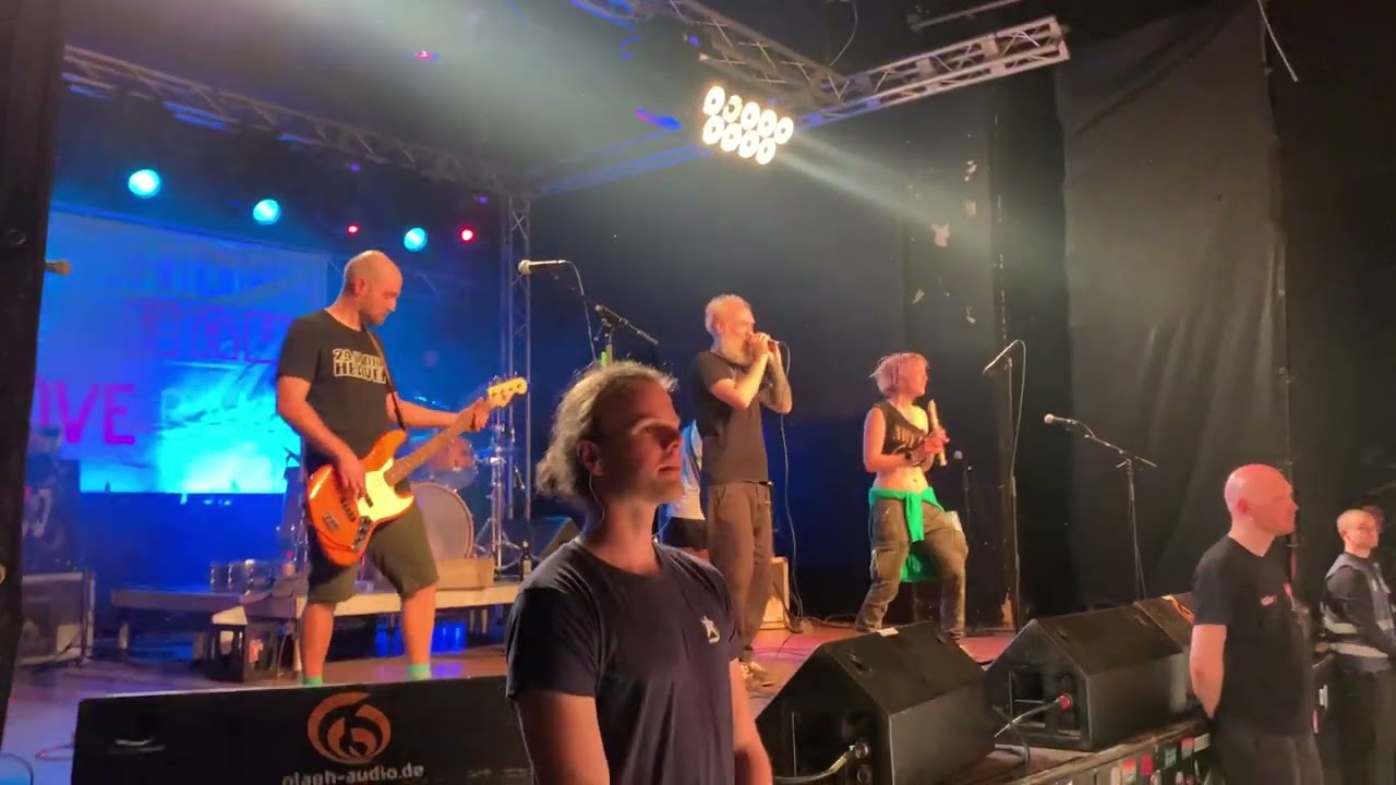 ⁠@TeamScheisse Ich Dreh mich nochmal um am 20.05.2023 in Chemnitz AJZ Talschock