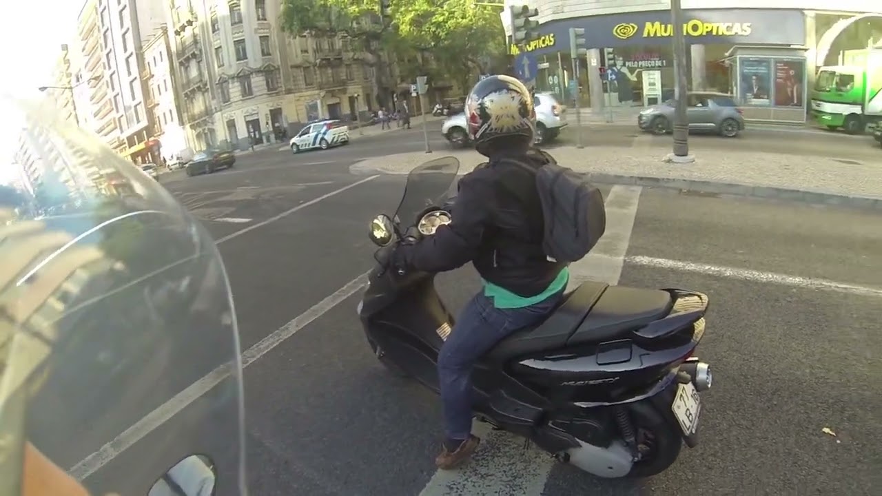 [ HD ] Scooter Drive Lisbon Telheiras / Chiado