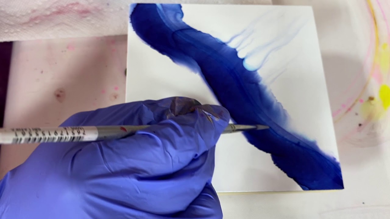 Alcohol Ink Basics Creating Soft Edges with a Brush | 331