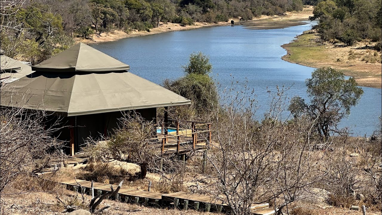 SiMBAVATI HILLTOP LODGE