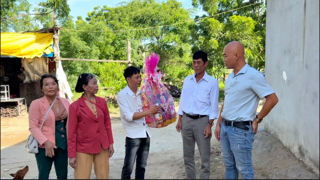 MẸ CỦA MẾN,CHÚ BA,CÚ ĐẤM THÉP CHÍNH THỨC QUA NHÀ LY DẠM HỎI