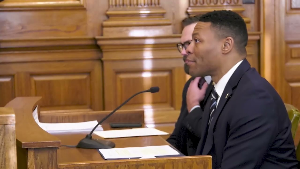 Missouri Sen. Brian Williams Presents SB 854 in Committee