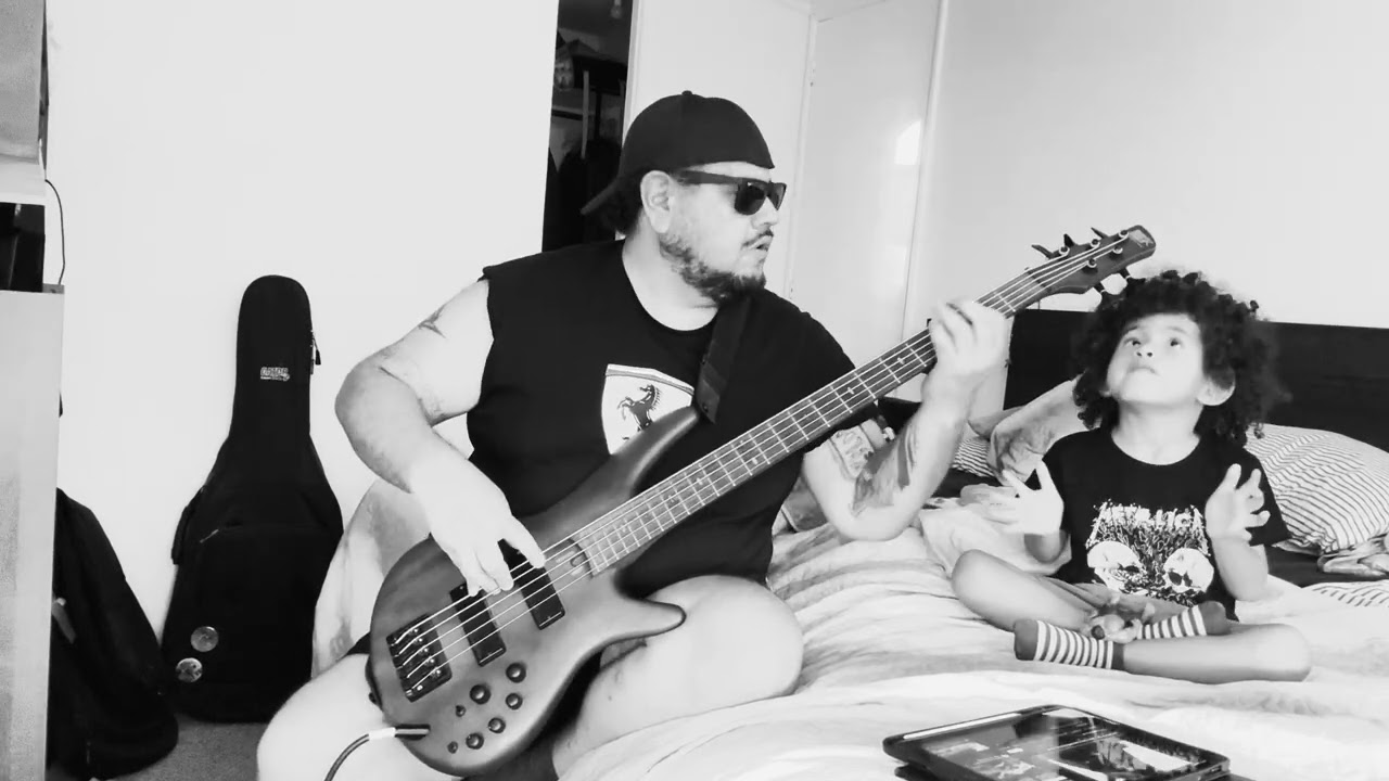 Cover seven Nation army !! Con mi Salvi 