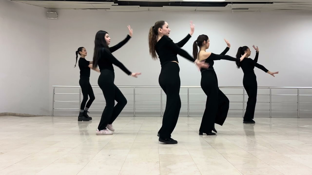 Roman dans gösterisi.         #dance  #roman #romandans #gosteri 