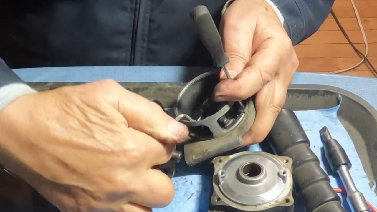 Let's fix that Honda CA160 Benly's Starter