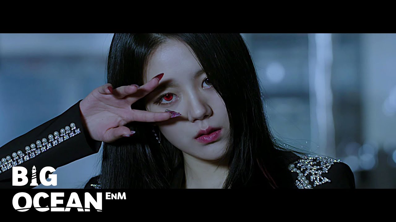 G-reyish(그레이시) 1st Mini Album 'M' [숨;(Blood Night)] Official MV