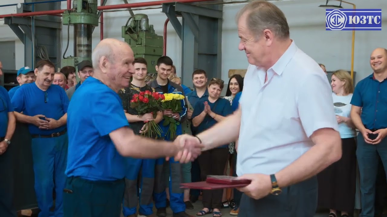 Награждение Юрия Петровича Поспелова званием Почётный Машиностроитель России!