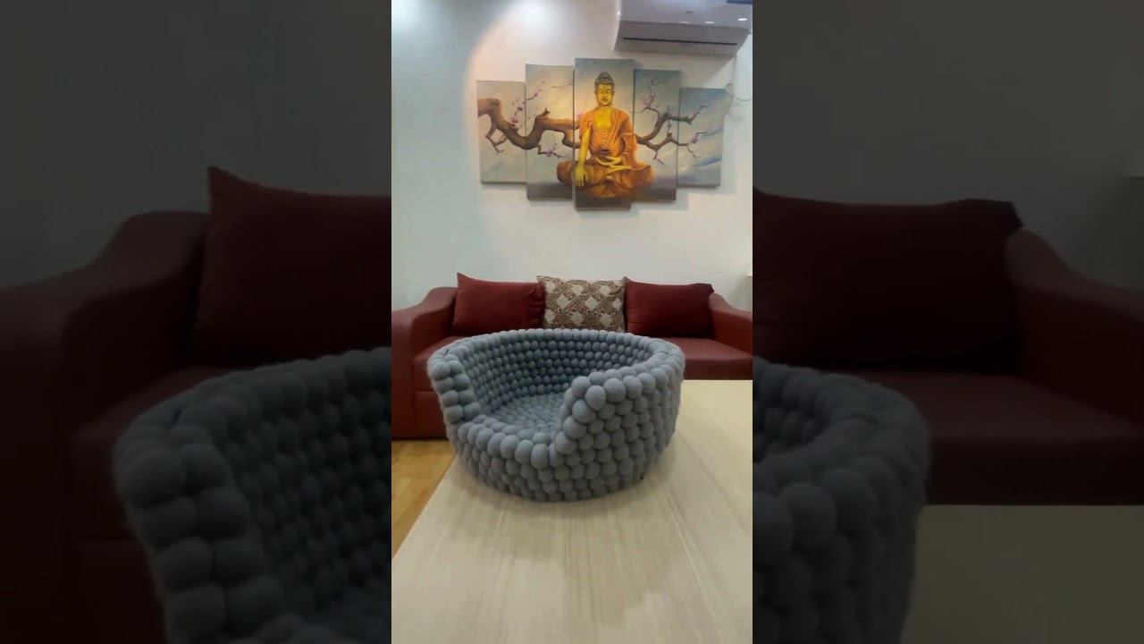Premium Handcrafted Grey Felt Ball Dog Bed for Ultimate Canine Comfort, Made in Nepal.