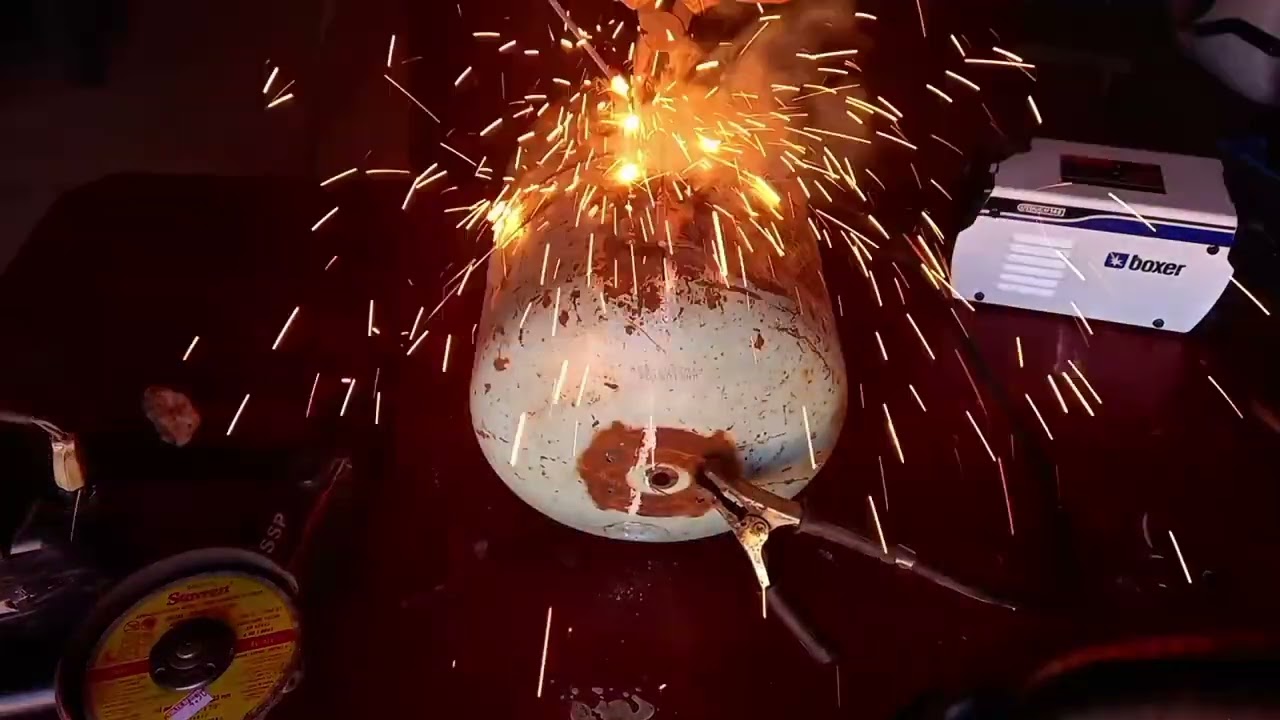 Como fazer uma churrasqueira, Churrasqueira de aprendiz (parte1)