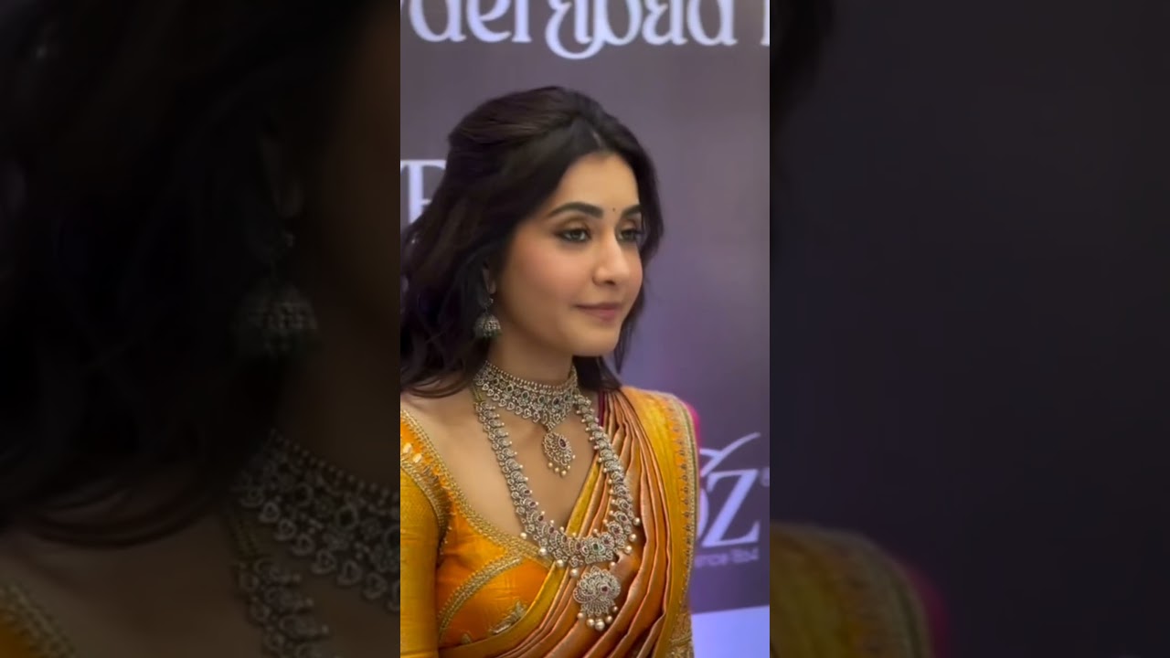 Raashi Khanna Slays in Classic South Indian Style ❤️🔥