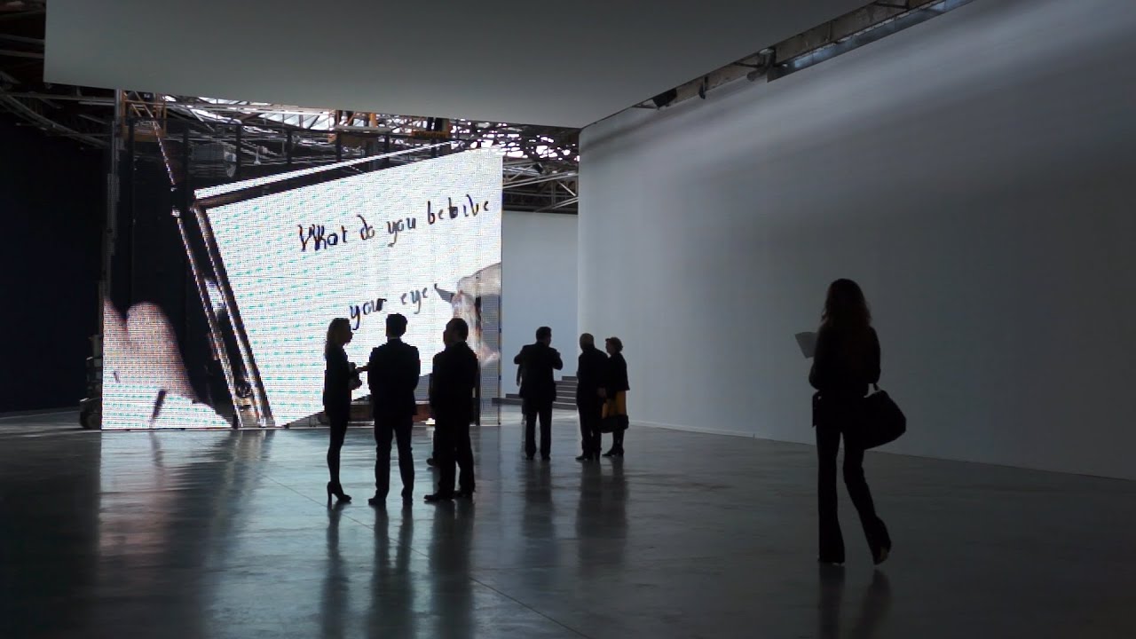 Interview Philippe Parreno - Anywhere, Anywhere Out of the World
