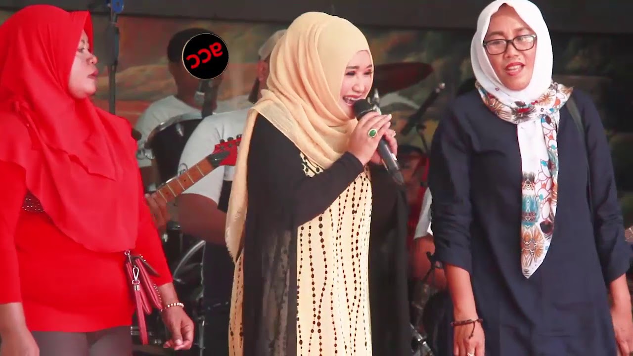 Kereta Malam - Evie Tamala (Live Show Sumenep Madura)
