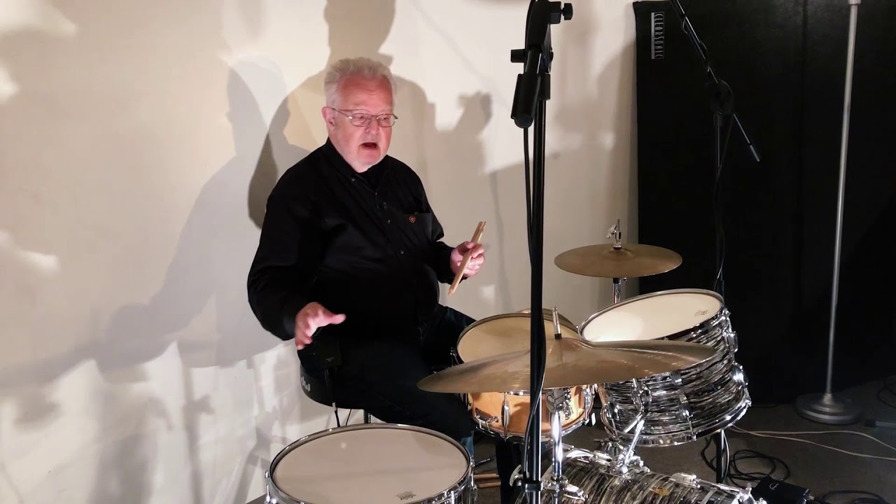 Steve Maxwell Vintage Drums - BREATHTAKING Ludwig Black Oyster 22/13/16