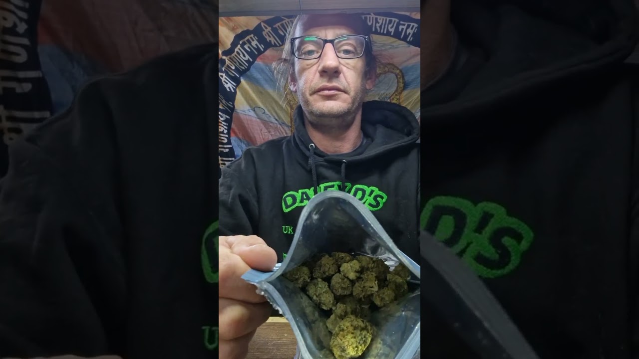 UK Medical Cannabis strain review ( Tripoli 20THC 1CBD )