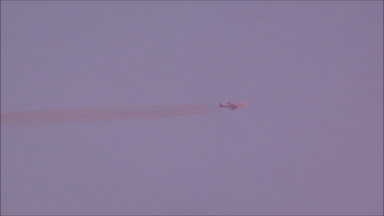 Kalitta air Boeing 747-481(F) N402KZ Fly over
