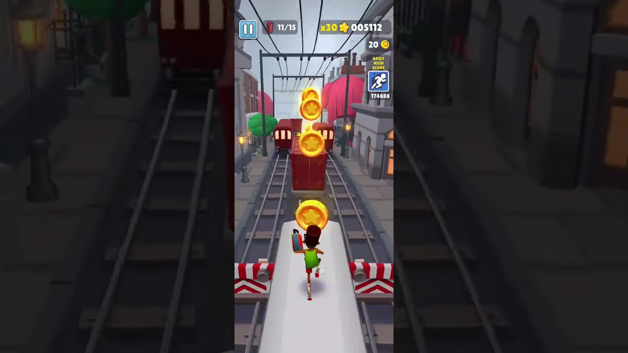 Subway surfaces run play with high speed 